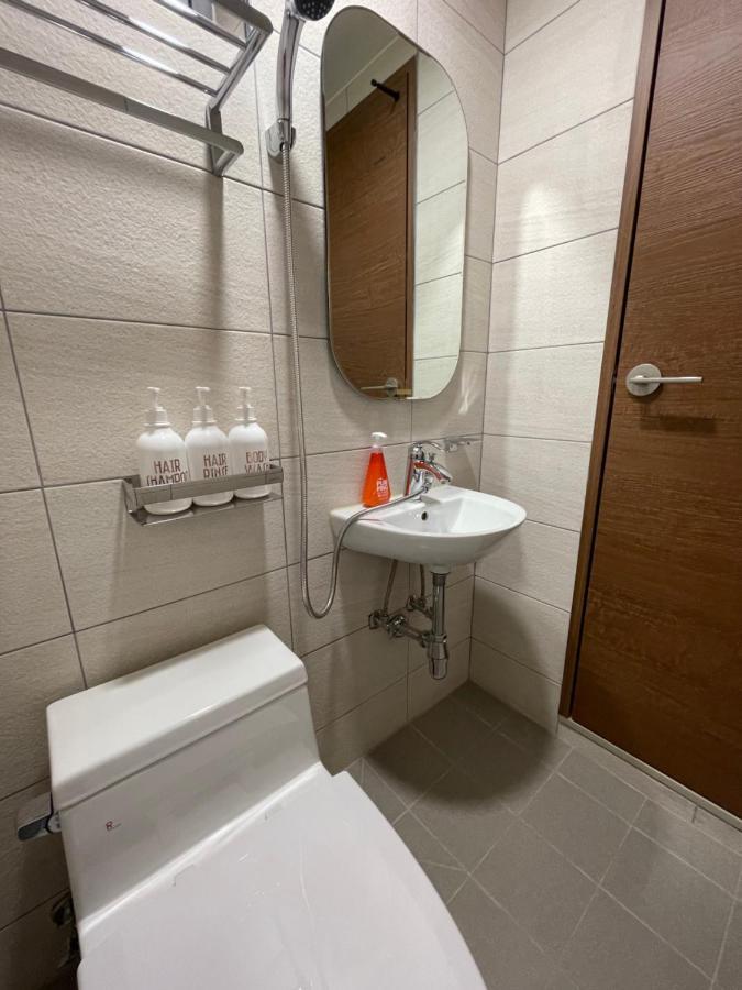 Hao Guesthouse In Hongdae Seoul Bagian luar foto